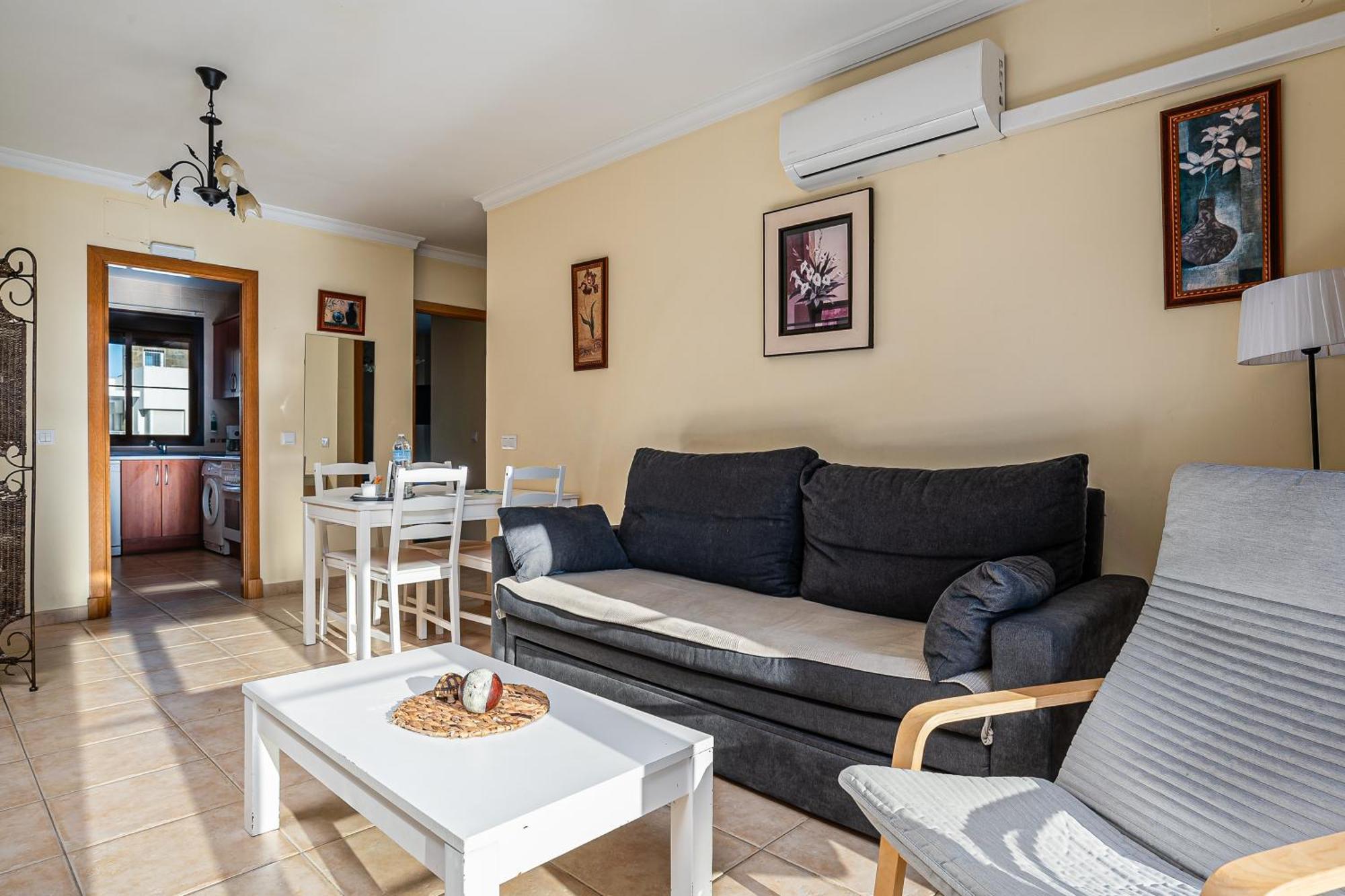 Apartamento Familiar Muy Soleado Cerca De La Playa Y Parking Incluido شيكلانا دي لا فرونتيرا المظهر الخارجي الصورة