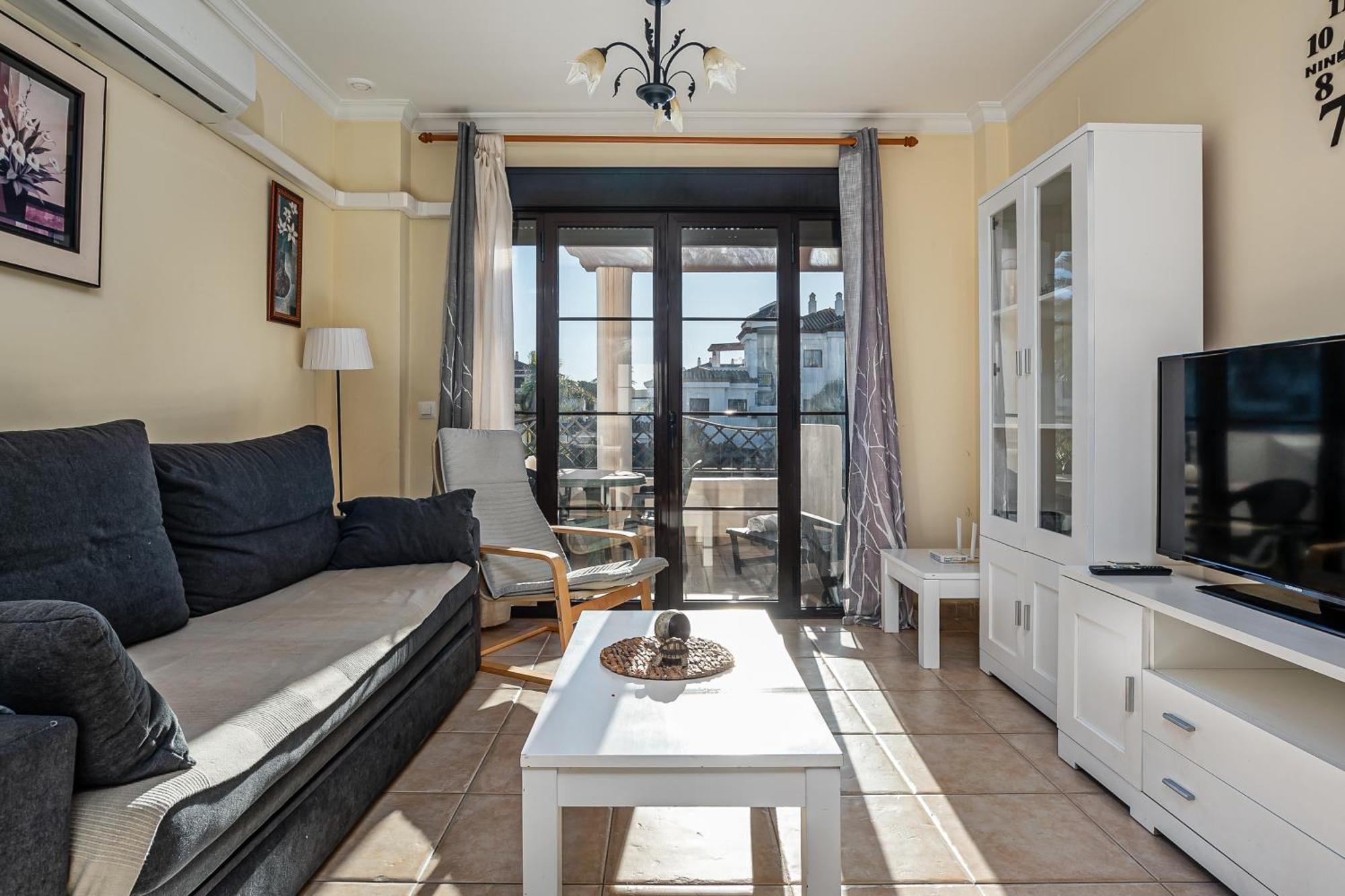 Apartamento Familiar Muy Soleado Cerca De La Playa Y Parking Incluido شيكلانا دي لا فرونتيرا المظهر الخارجي الصورة